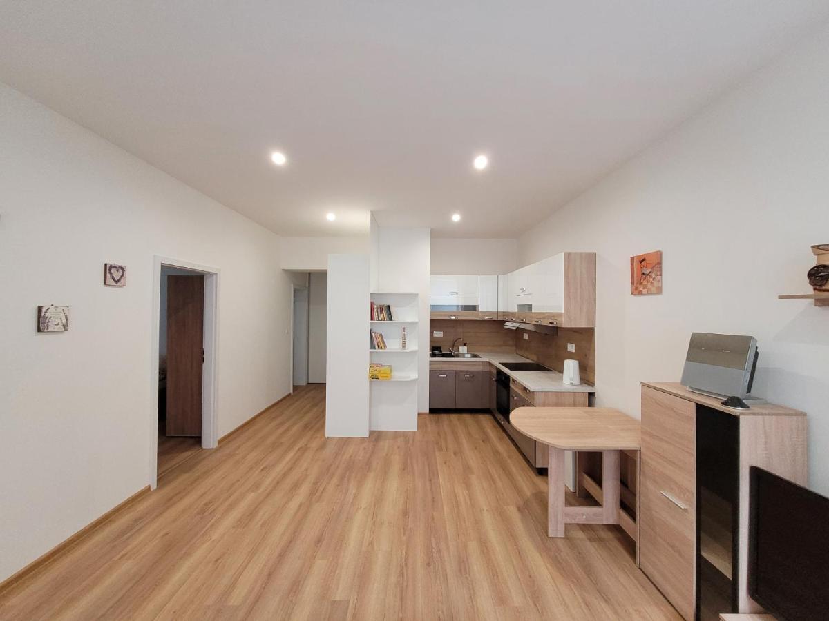Apartman Tailor Liptovsky Mikulas Bagian luar foto
